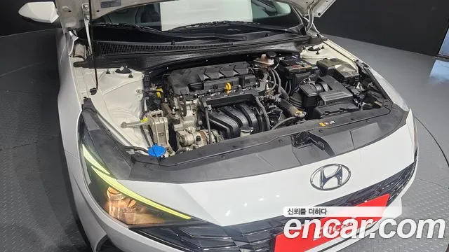 Hyundai AVANTE Avante (CN7) — Фото автомобиля 5