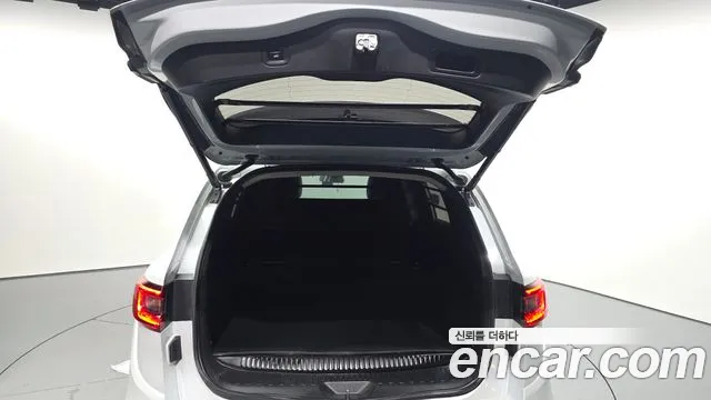 Renault Korea QM6 New — Фото автомобиля 25