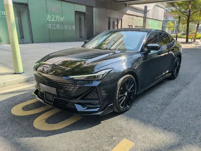 Фотография автомобиля — Changan UNI-V
