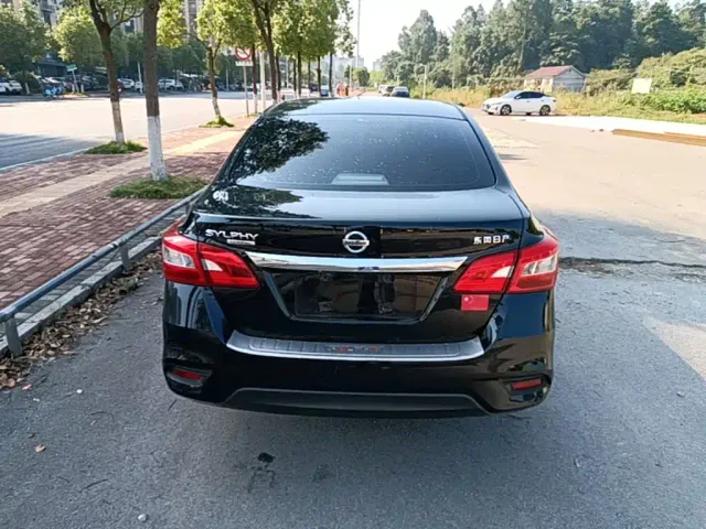 Nissan Sylphy — Фото автомобиля 5