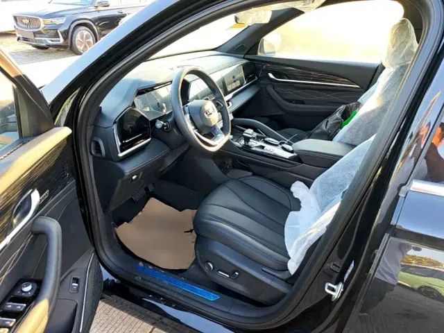 Geely Xingyue L — Фото автомобиля 15