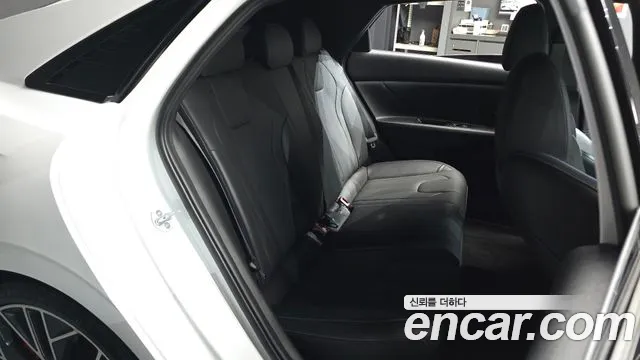 Hyundai Avante CN7 — Фото автомобиля 18