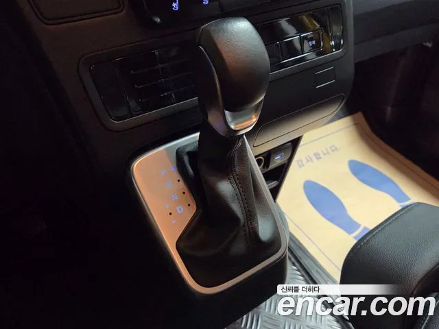 Hyundai Staria — Фото автомобиля 17
