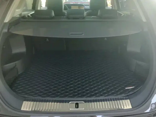 Hongqi Hongqi HS5 2022 Facelift 2.0T Smart Flag Enjoyment Edition — Фото автомобиля 4