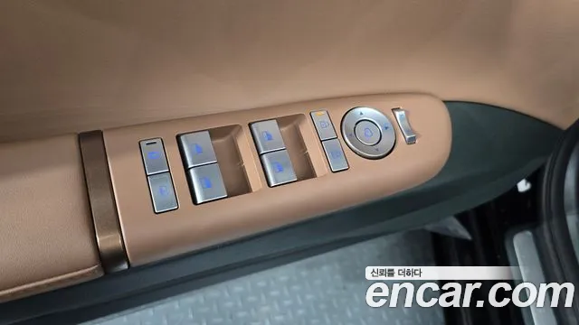 Hyundai Grandeur GN7 — Фото автомобиля 27