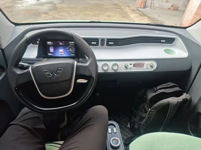 Wuling Hongguang Mini EV — Фото автомобиля 9