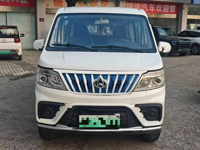 Changan Ruixing EM80 — Фото автомобиля 2
