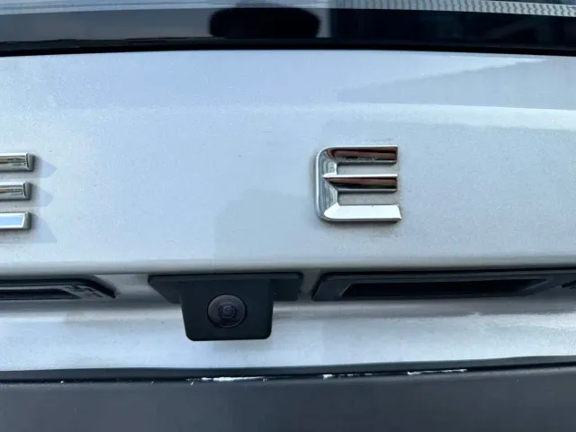 Geely Boyue L — Фото автомобиля 24