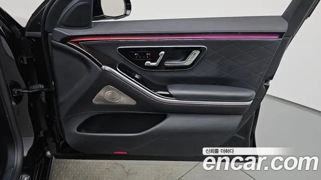Mercedes-Benz S-Class W223 — Фото автомобиля 25