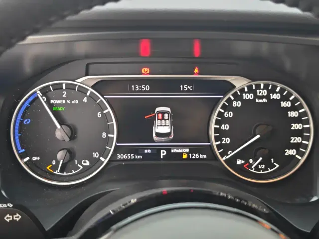 Nissan X-Trail — Фото автомобиля 16