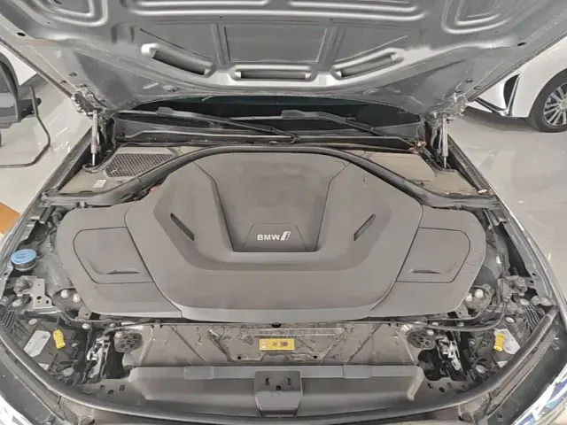 BMW i3 — Фото автомобиля 19