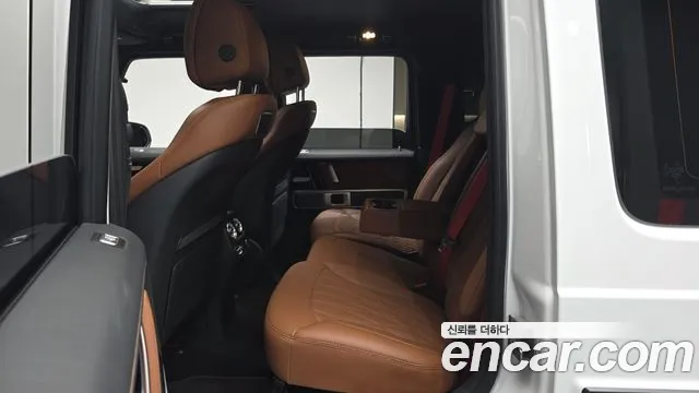Mercedes-Benz G-Class — Фото автомобиля 25
