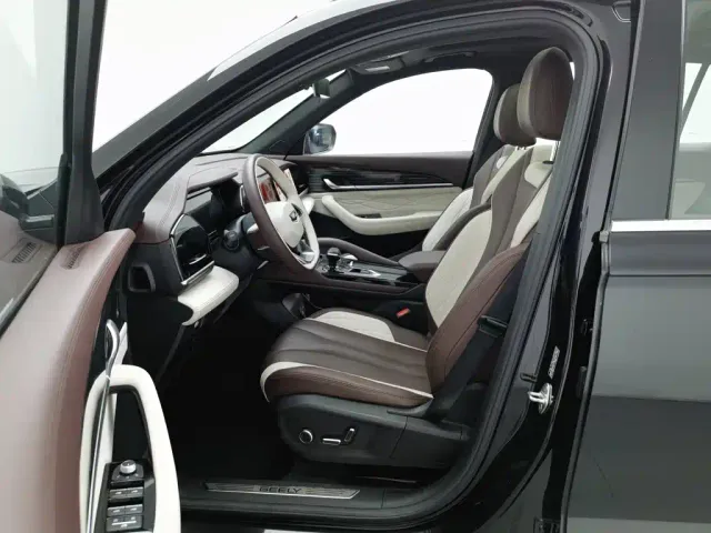 Geely Xingyue L — Фото автомобиля 10