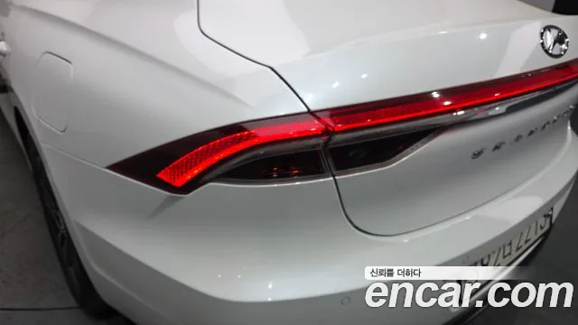 Hyundai Grandeur Новый Grandeur IG 3.0 LPi (Такси) — Фото автомобиля 23