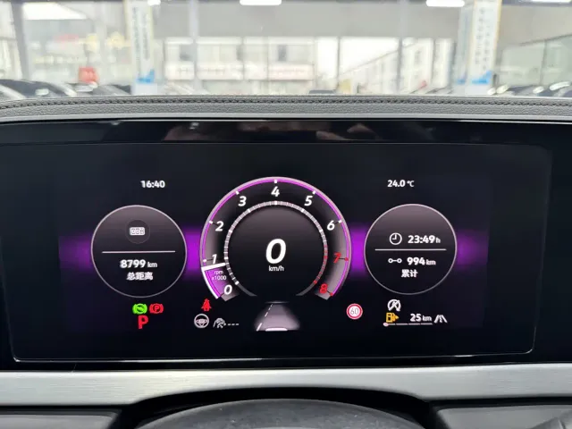 Volkswagen Passat — Фото автомобиля 10