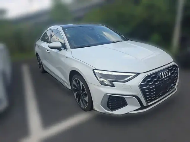 Audi A3 — Фото автомобиля 5