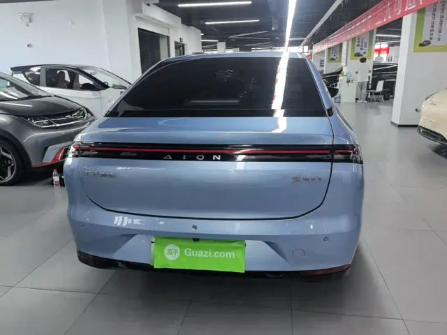 GAC Aion S MAX — Фото автомобиля 5