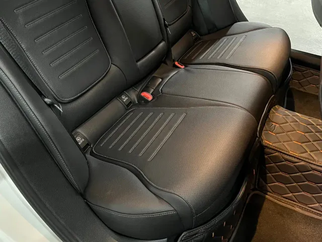 Mercedes-Benz C-Class — Фото автомобиля 29