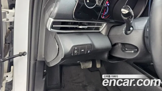 Hyundai AVANTE Avante (CN7) — Фото автомобиля 17