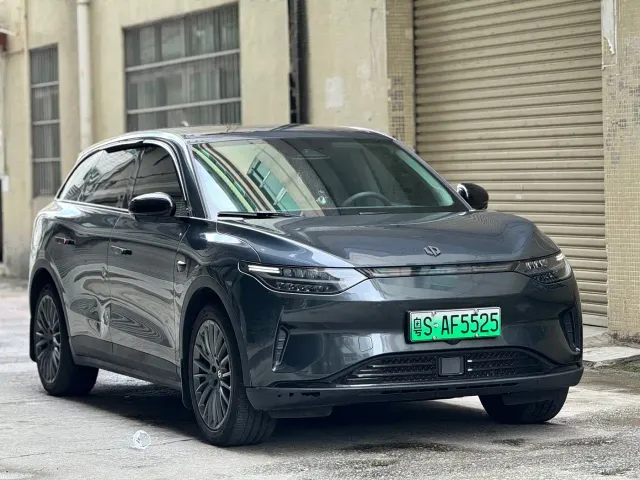 Leapmotor C11 — Фото автомобиля 3