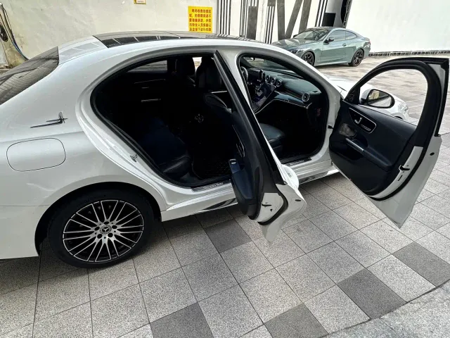 Mercedes-Benz C-Class — Фото автомобиля 9