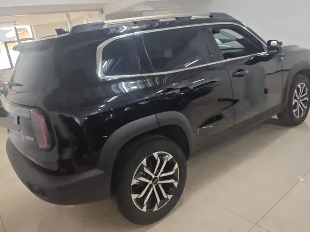 Haval Big Dog — Фото автомобиля 3