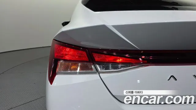 Hyundai AVANTE Avante (CN7) — Фото автомобиля 23