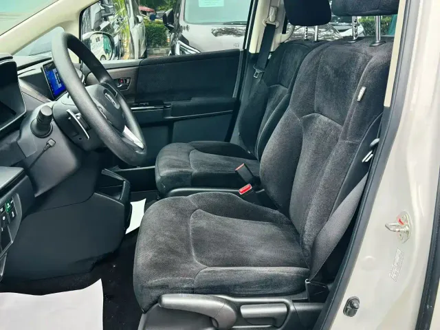 Honda Odyssey — Фото автомобиля 2