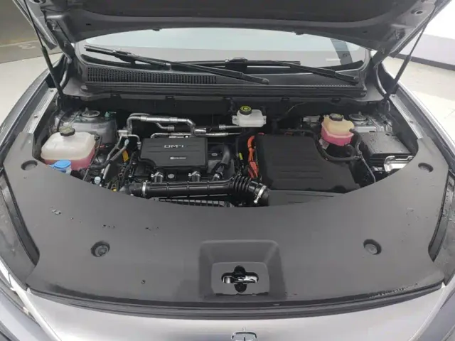 BYD Song Pro — Фото автомобиля 10