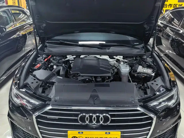 Audi A6L — Фото автомобиля 12