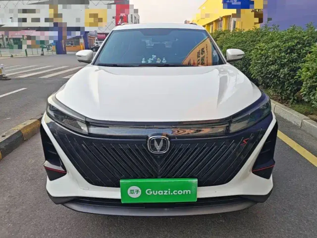 Changan CS75 Plus — Фото автомобиля 2
