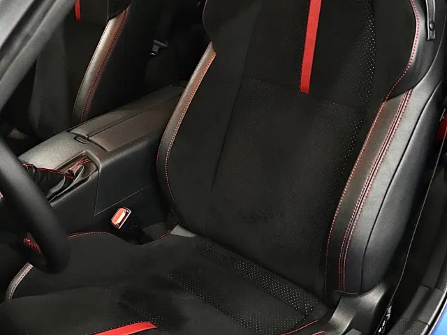 Subaru BRZ — Фото автомобиля 12