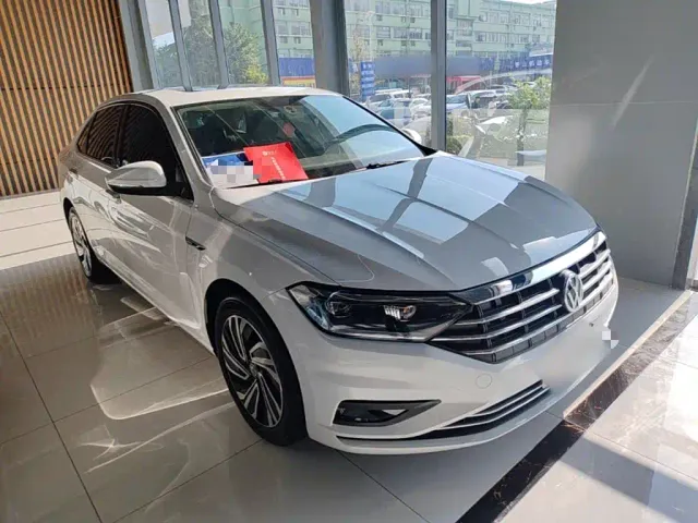 Volkswagen Sagitar 2021 280TSI DSG Surpassing Edition — Фото автомобиля 3