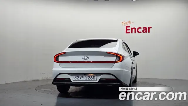Hyundai Sonata Sonata (DN8) 2.0 LPG(Для проката) — Фото автомобиля 4