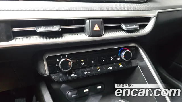 Kia K5 K5 3 поколение 2.0 LPI(Для проката) — Фото автомобиля 18