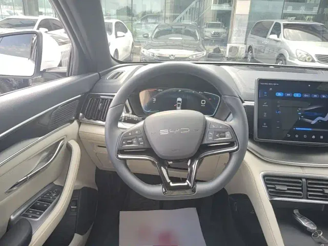BYD Song PLUS — Фото автомобиля 10