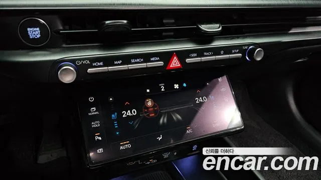 Hyundai Grandeur Grandeur (GN7) 3.5 Бензин 2WD — Фото автомобиля 23