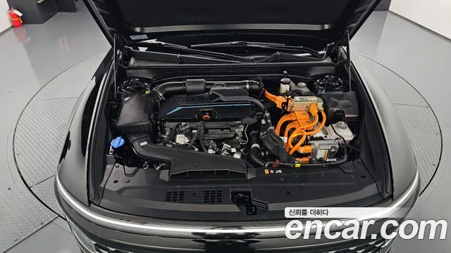 Hyundai Grandeur GN7 — Фото автомобиля 9