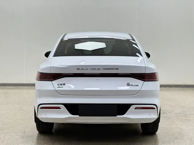 BYD Qin PLUS — Фото автомобиля 4