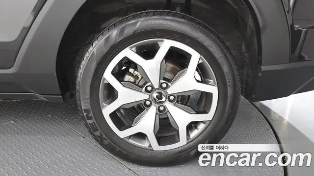 KG_Mobility_Ssangyong Torres Torres Бензин 1.5 2WD — Фото автомобиля 20