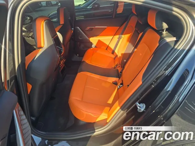 BMW M5 G90 — Фото автомобиля 11