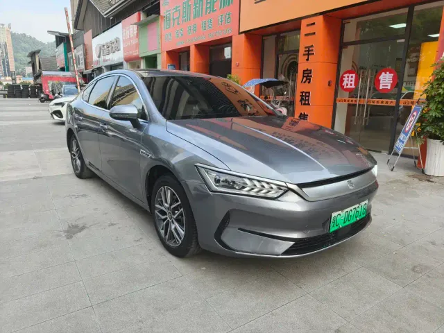 BYD Qin PLUS — Фото автомобиля 3