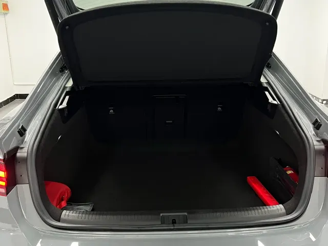 Volkswagen CC — Фото автомобиля 11