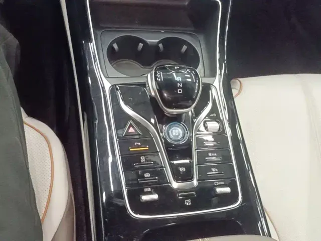BYD Qin PLUS — Фото автомобиля 13