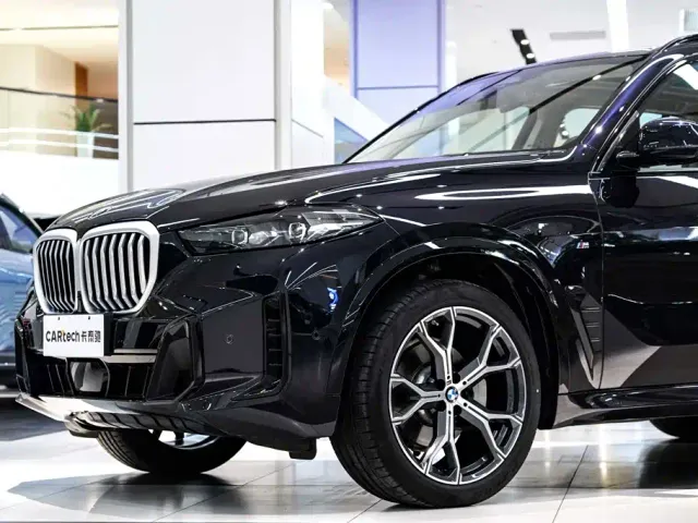 BMW X5 — Фото автомобиля 5