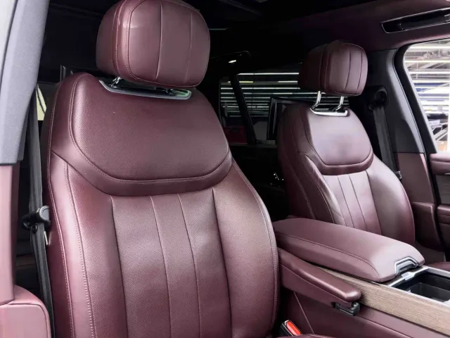 Land Rover Range Rover — Фото автомобиля 12