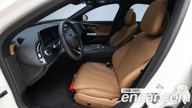Mercedes-Benz E-Class W214 — Фото автомобиля 14
