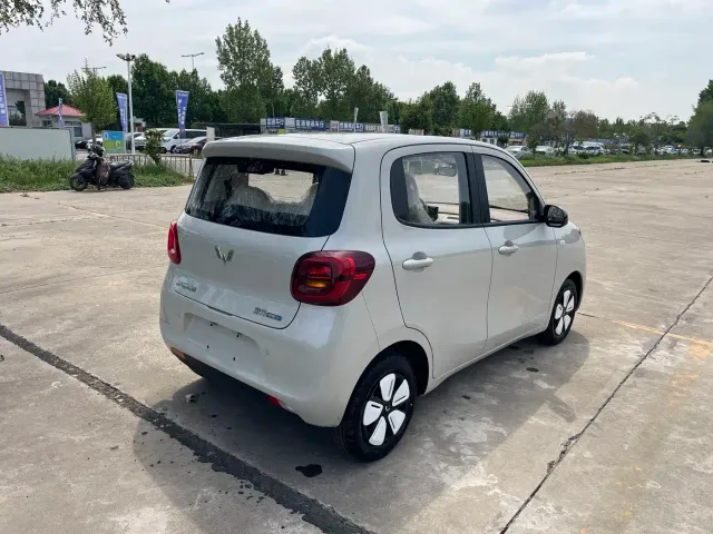 Wuling Hongguang Mini EV — Фото автомобиля 5