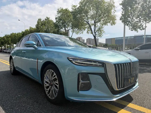 Hongqi H5 — Фото автомобиля 3