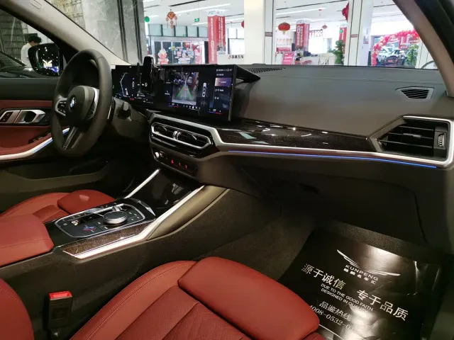 BMW 3 Series — Фото автомобиля 15